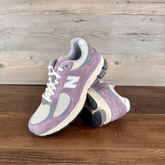 New Balance 2002R Mens Size 11 Ice Wine Linen U2002RRB - Picture 1 of 9